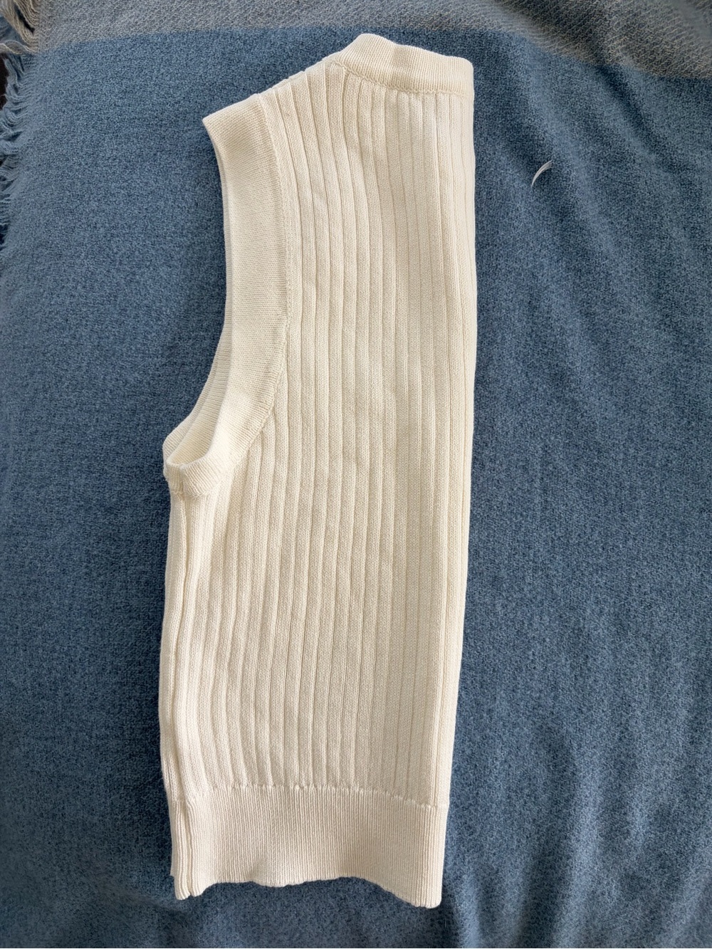 Commense Cream Ribbed Knit Tank Top - Picture 2 of 3